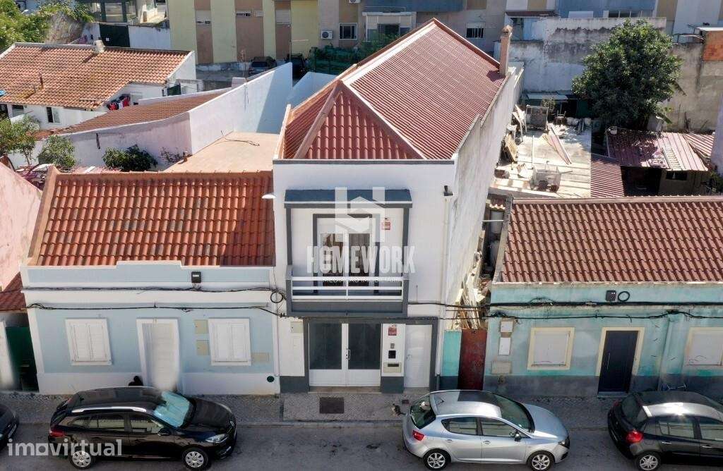 Moradia T3+T1 com utilização independente, logradouro e sótão - Grande imagem: 5/47