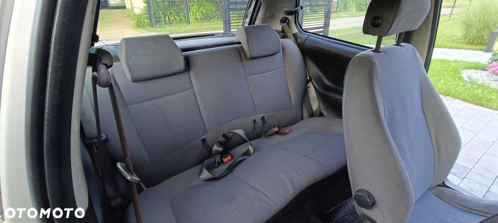 Fiat Punto - 6