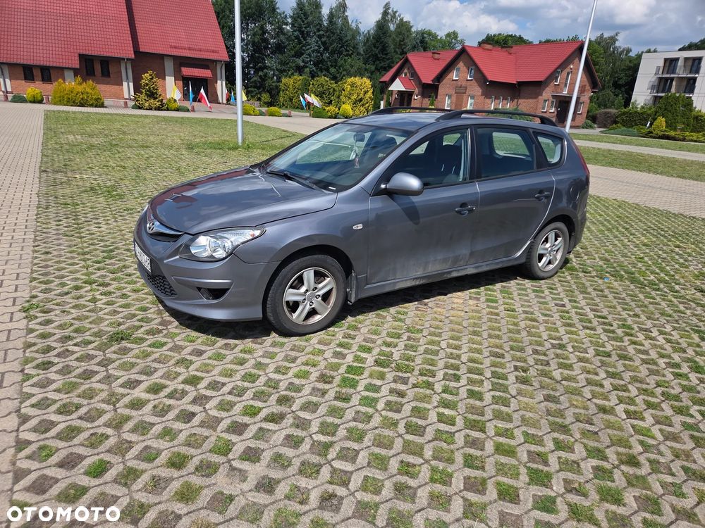 Hyundai i30 1.6 CRDi Classic + - 2