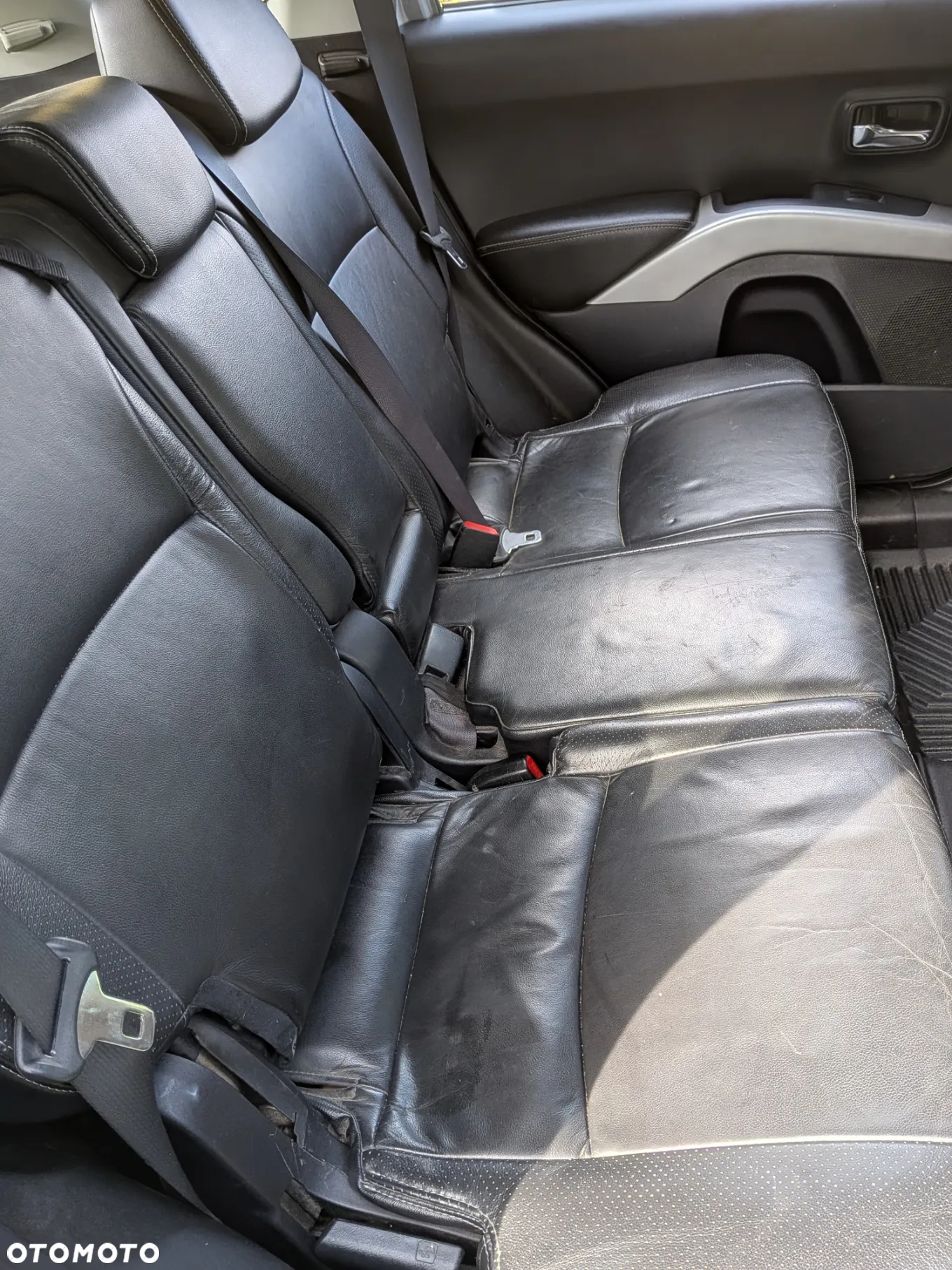 Mitsubishi Outlander 2.2 DID Intense + - 10