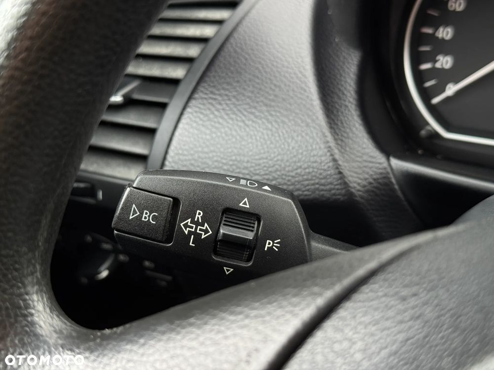 BMW Seria 1 - 25