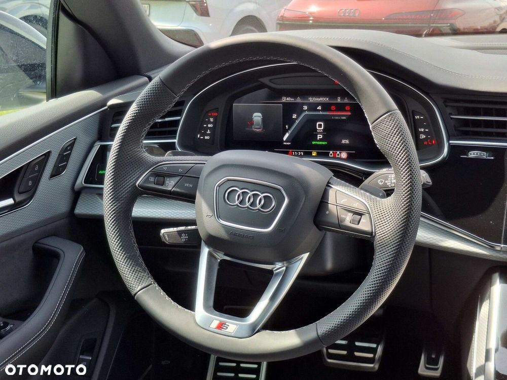 Audi Q8 - 19