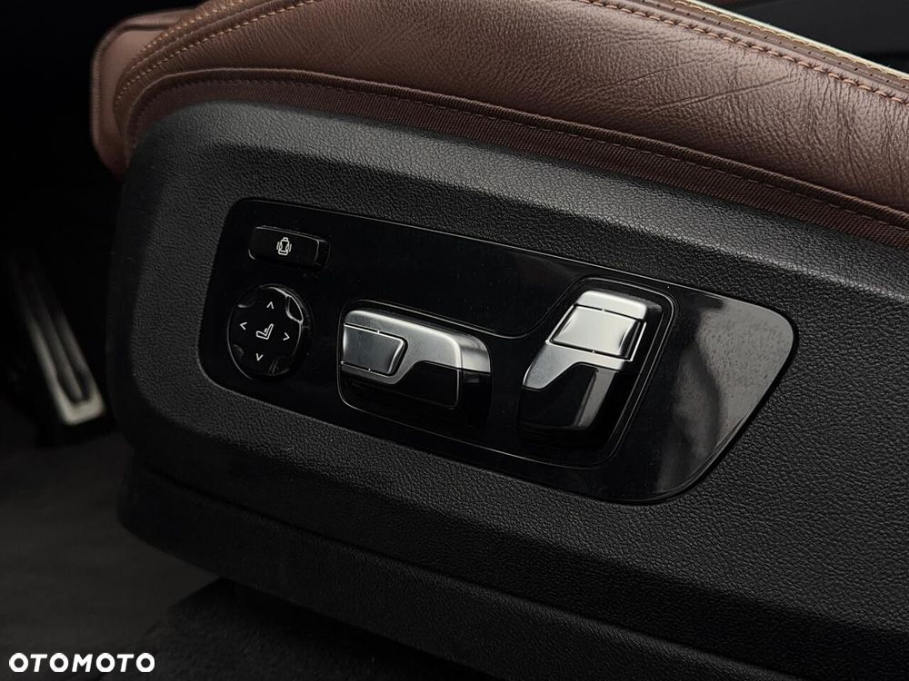 BMW X5 xDrive25d - 10