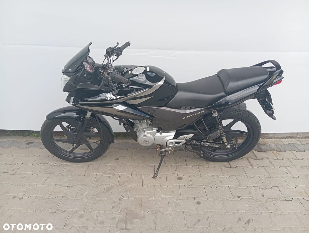 Honda CBF - 1