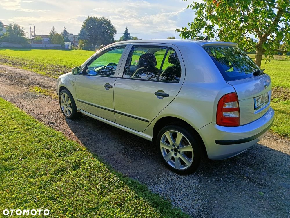 Skoda Fabia - 4