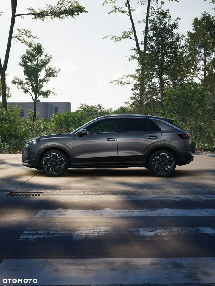 Volkswagen T-Roc - 17