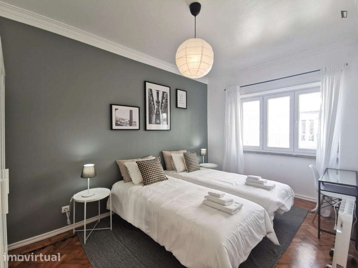 Apartamento com 2 quartos - localizado em Intendente Lisbon - Grande imagem: 3/30