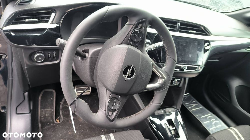 KIEROWNICA OPEL CORSA F GS LINE - 1