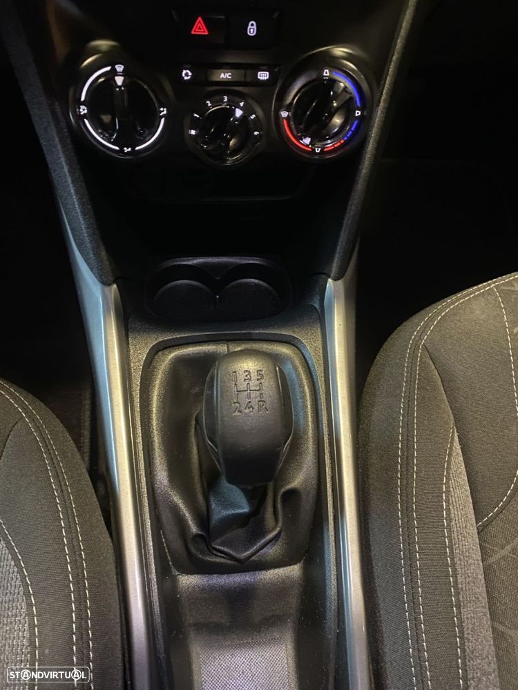 Peugeot 2008 1.5 BlueHDi Style - 29