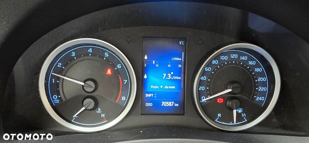 Toyota Corolla 1.6 Active - 4