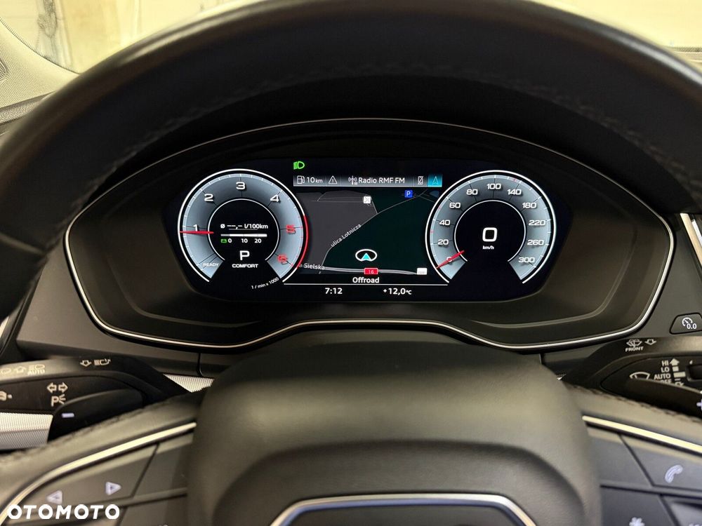 Audi Q5 Sportback - 32