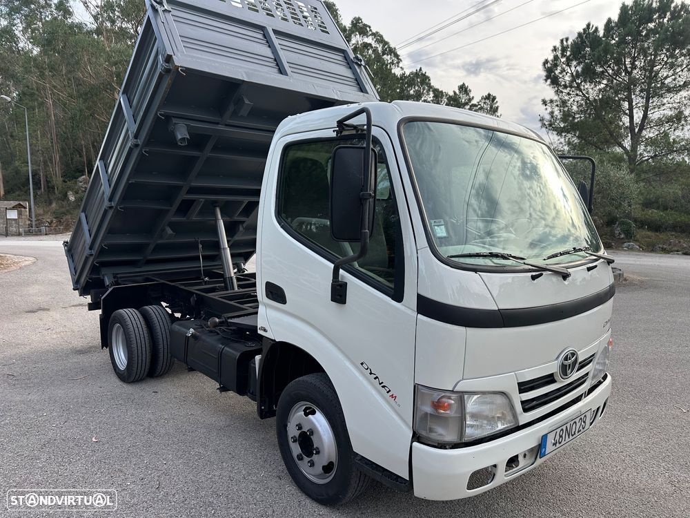 Toyota Dyna D4D Tri - Basculante - 5