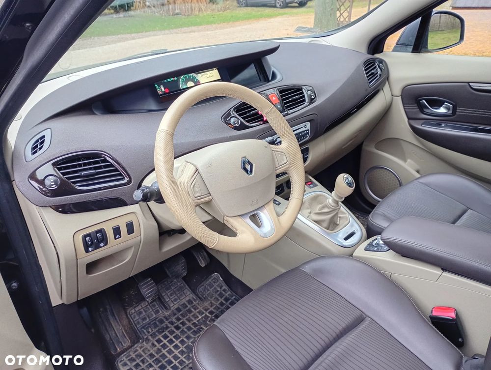 Renault Scenic 1.9 dCi Privilege Euro5 - 3