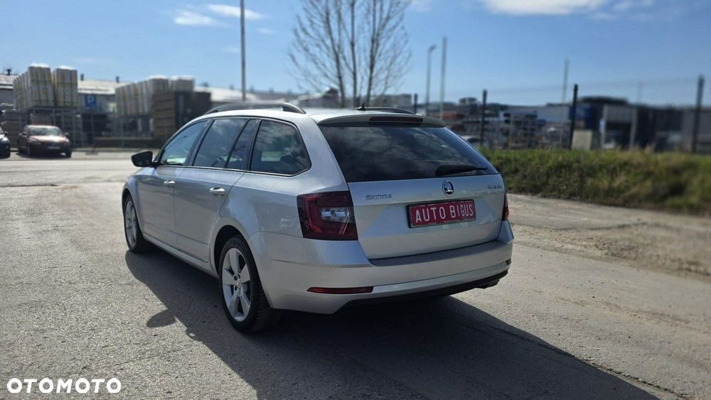 Skoda Octavia - 6