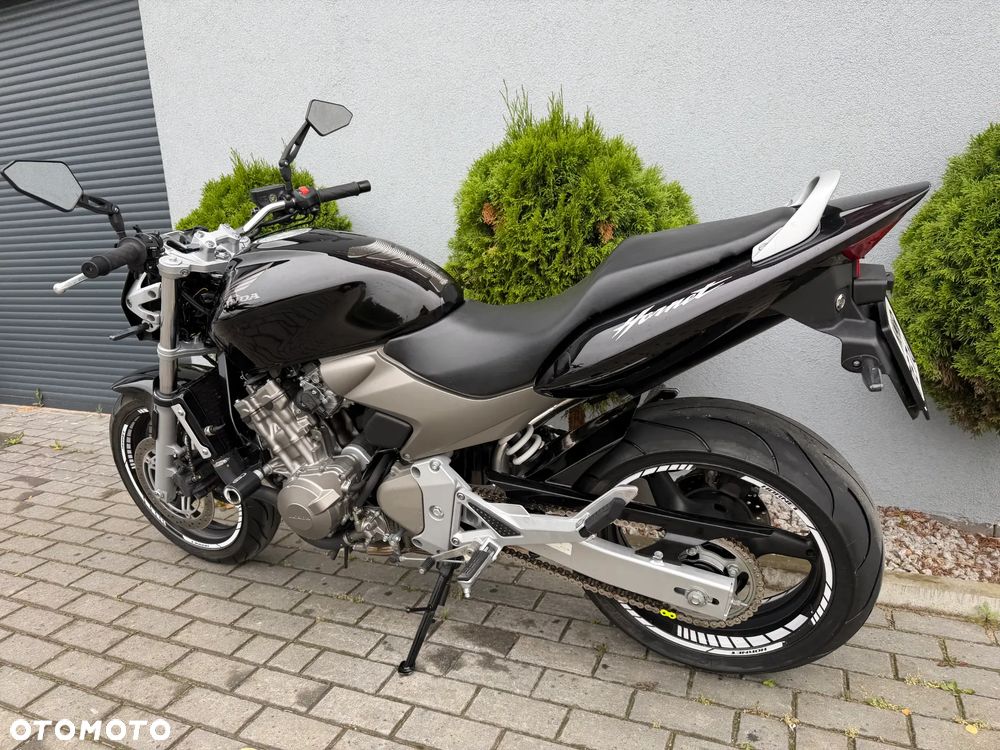 Honda Hornet - 30