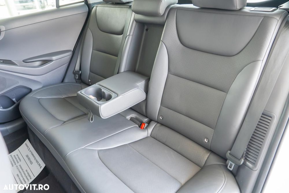 Hyundai IONIQ - 21