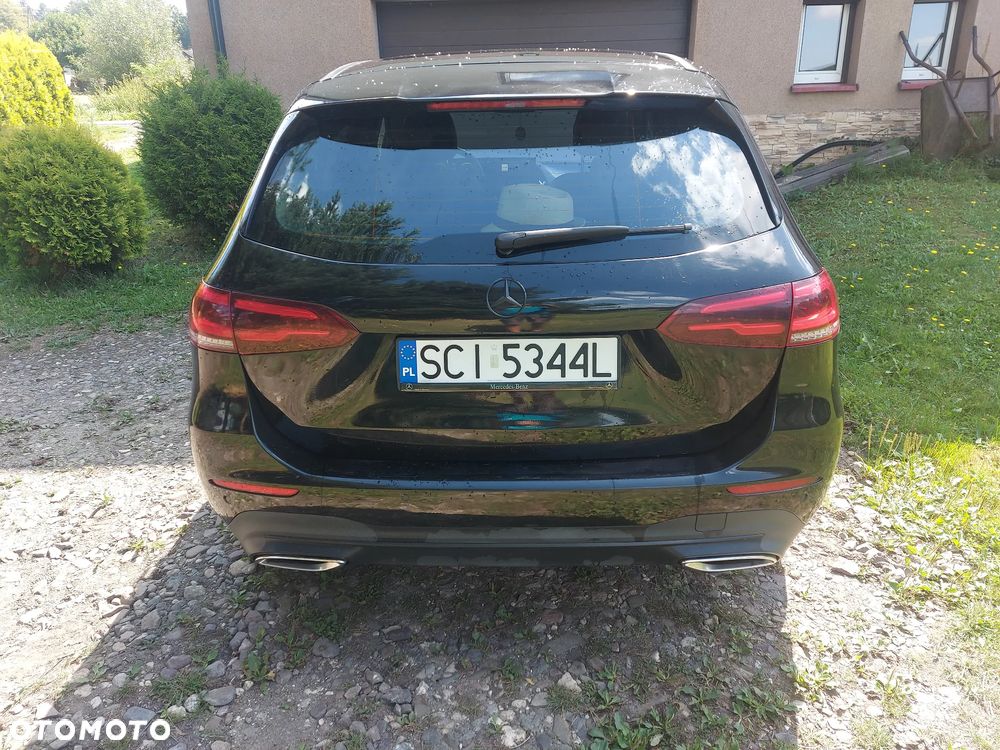 Mercedes-Benz Klasa B 180 d 7G-DCT - 4