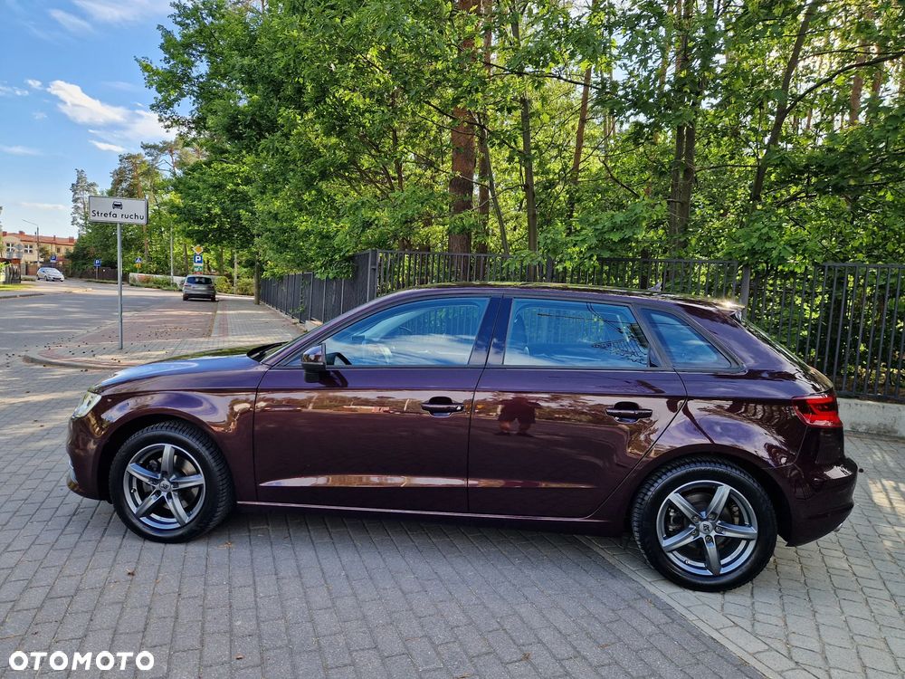 Audi A3 Sportback - 6