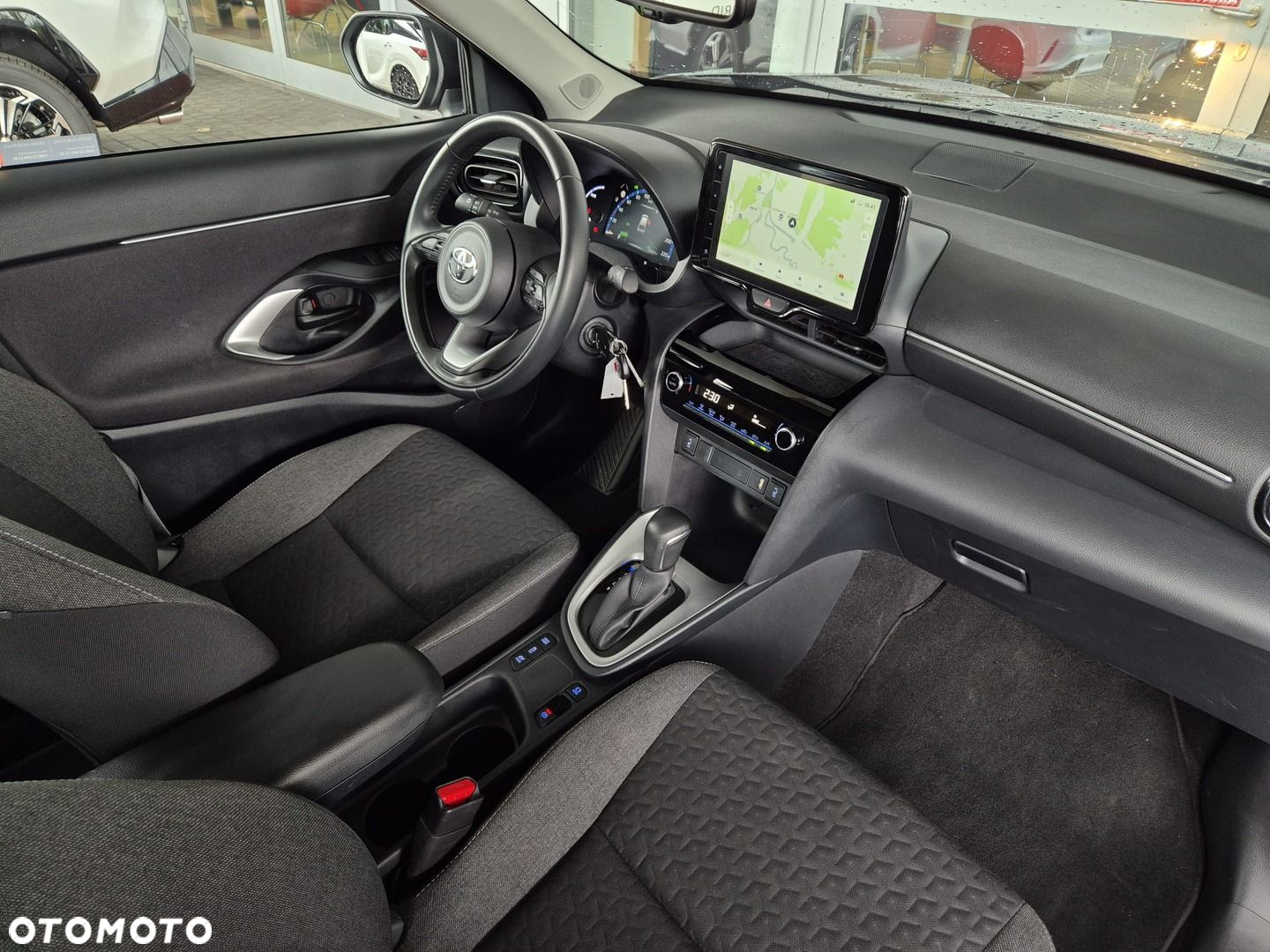 Toyota Yaris Cross - 13