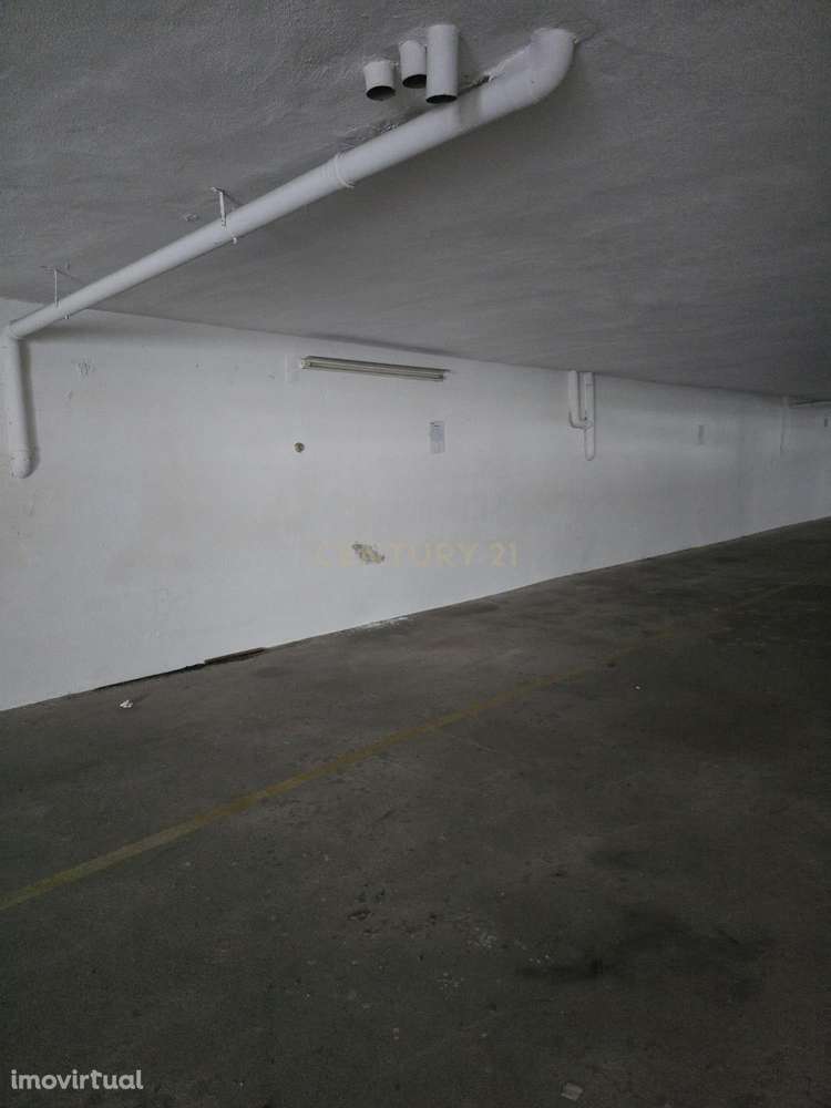 Espaço de estacionamento em Praia da Consolação - Grande imagem: 4/10