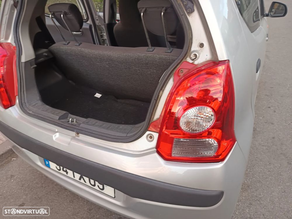 Nissan Pixo 1.0 more - 12