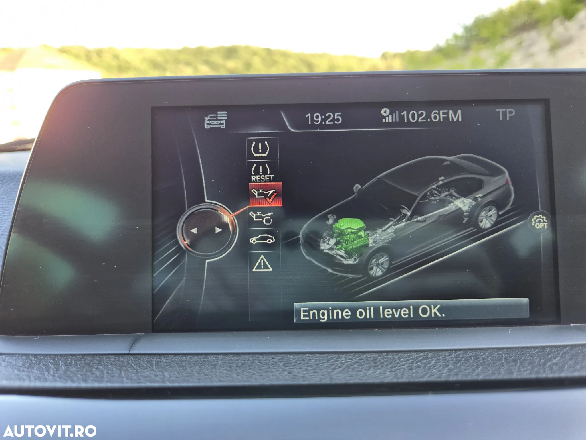 BMW Seria 3 316i - 21