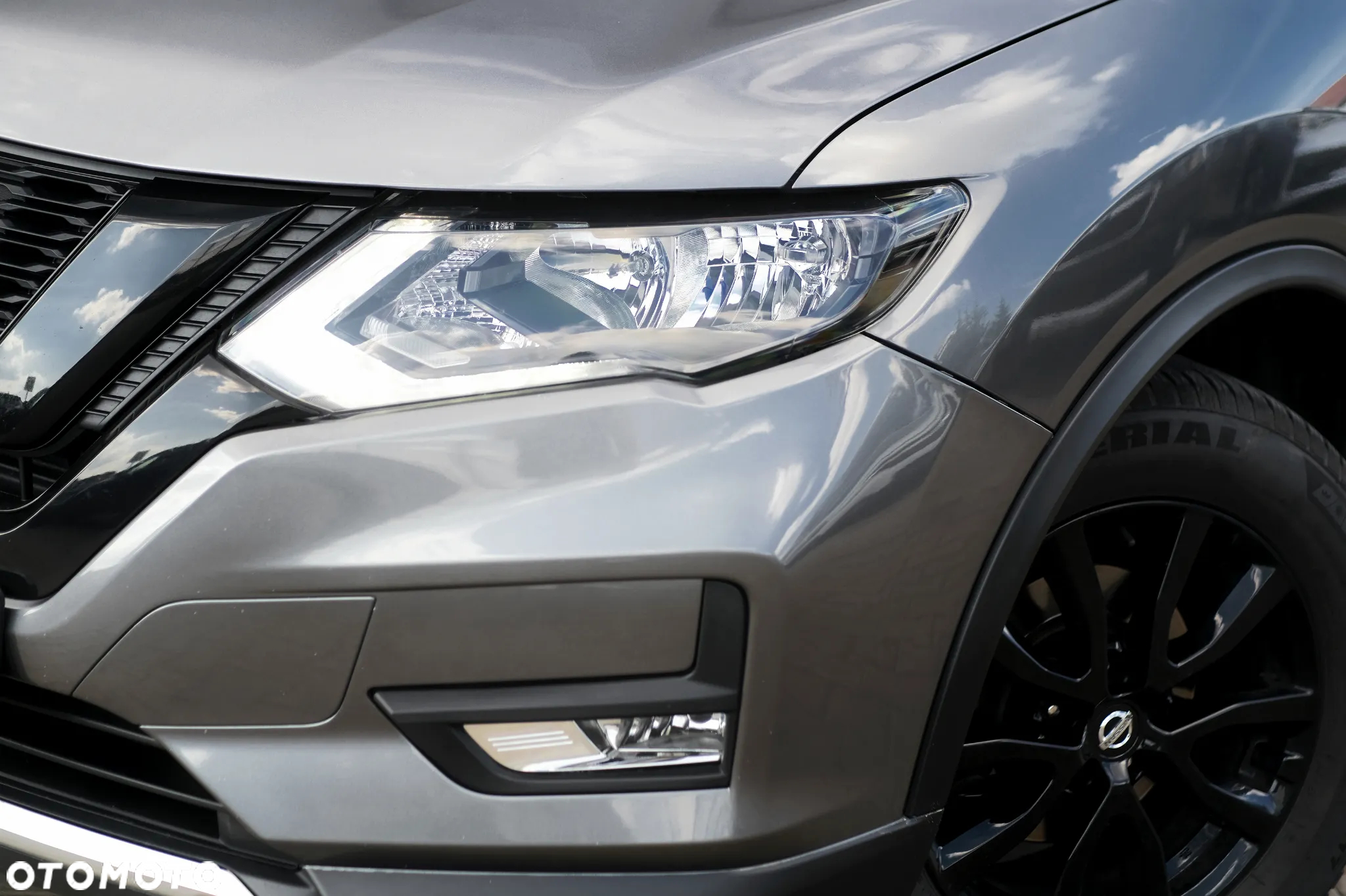 Nissan Rogue - 3