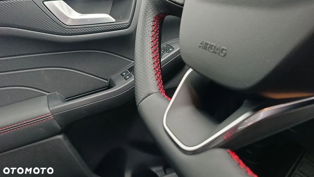 Ford Kuga 2.5 FHEV FWD ST-Line X - 20