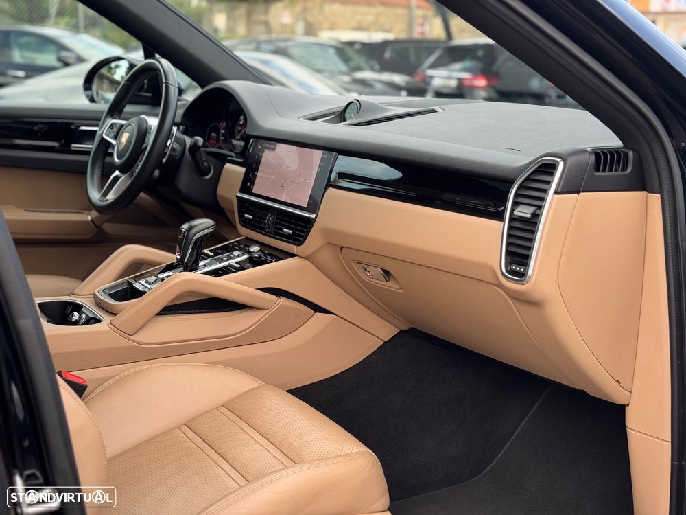 Porsche Cayenne Coupé - 25