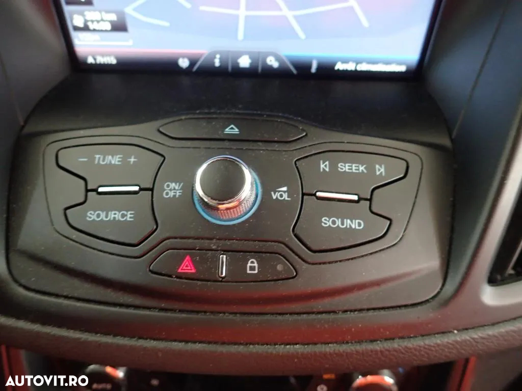 Ford Kuga 2.0 TDCi 4WD Powershift Titanium - 5