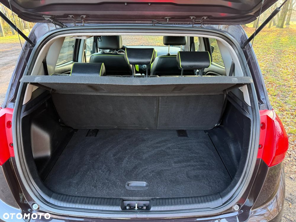 Kia Venga 1.6 CRDi 128 ISG Spirit - 21