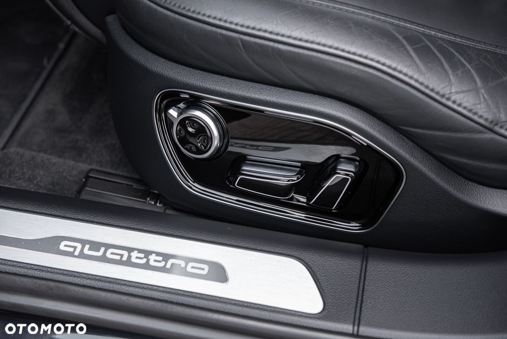 Audi A8 3.0 TDI DPF clean quattro tiptronic - 19