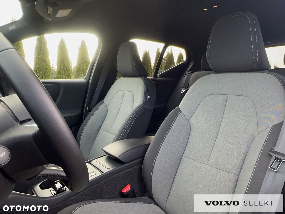 Volvo XC 40 - 11