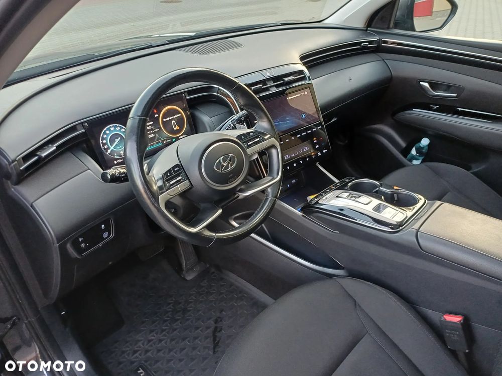 Hyundai Tucson 1.6 T-GDi HEV Executive 4WD - 11