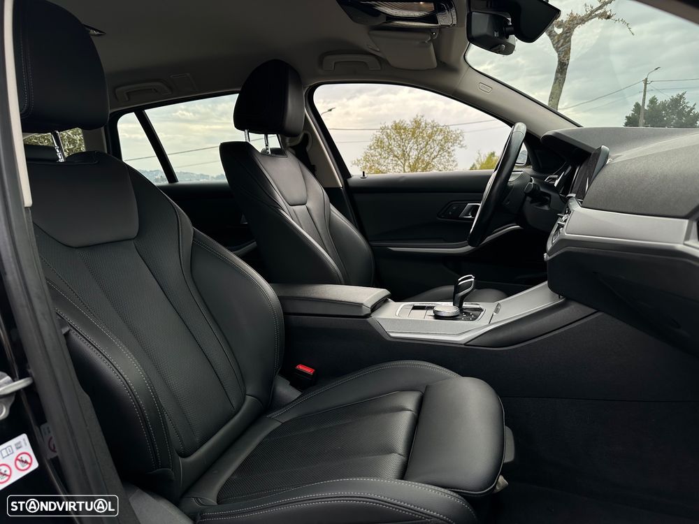 BMW 330 e Aut. Luxury Line - 47