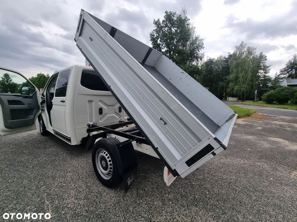 Volkswagen T5 - 24