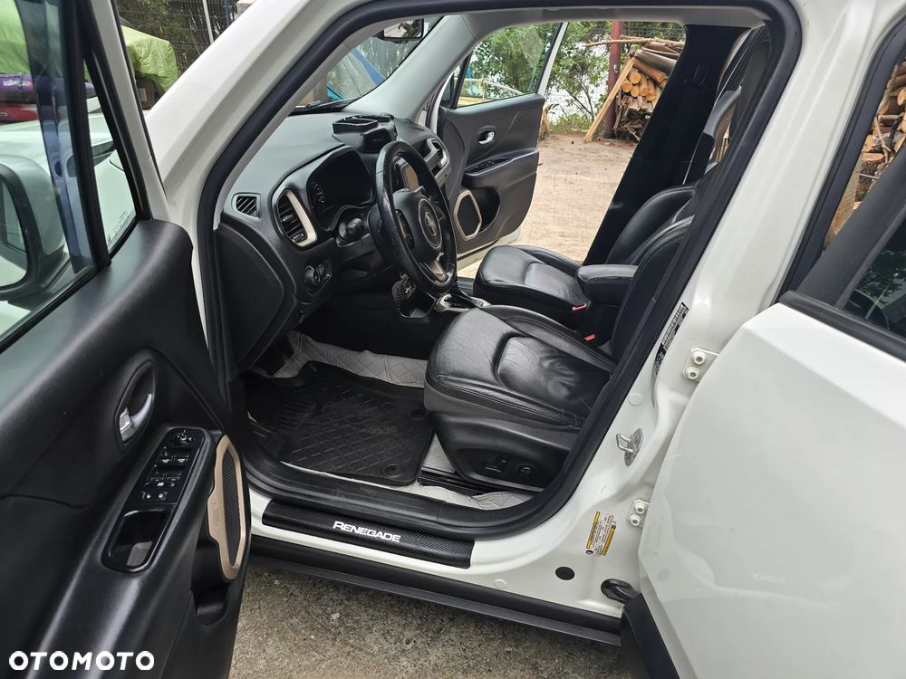 Jeep Renegade - 14
