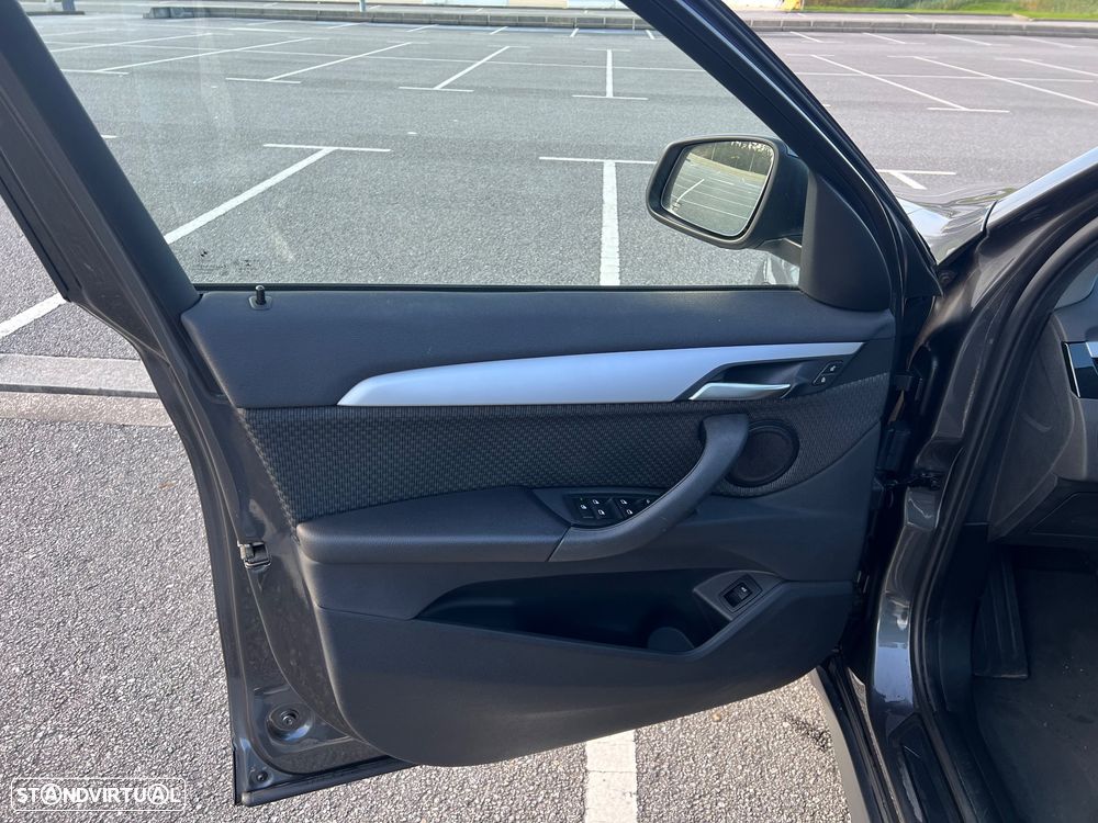 BMW X1 16 d sDrive Corporate Edition Auto - 9