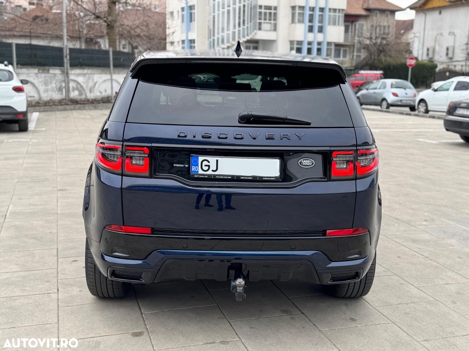 Land Rover Discovery Sport 1.5 P300e R-Dynamic PHEV HSE - 2
