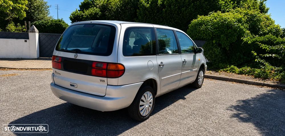 VW Sharan 1.9 TDi CL 5L - 7