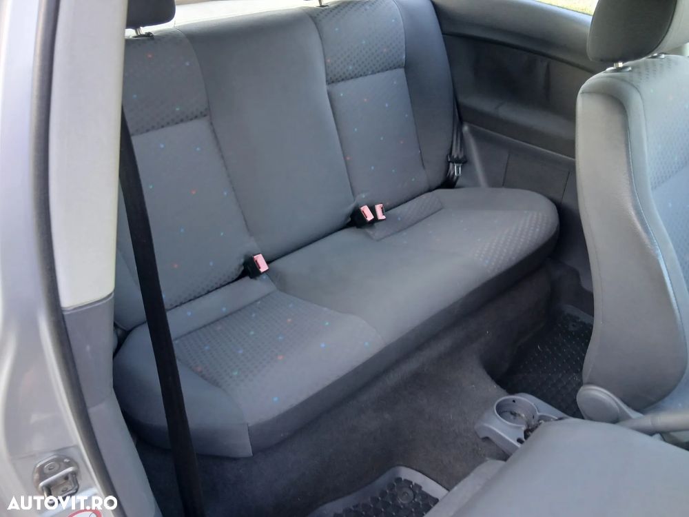 Volkswagen Polo 1.2 Attractive - 10