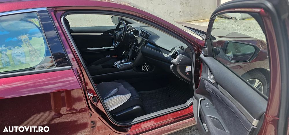 Honda Civic 1.5 VTEC Turbo CVT Elegance Navi - 3