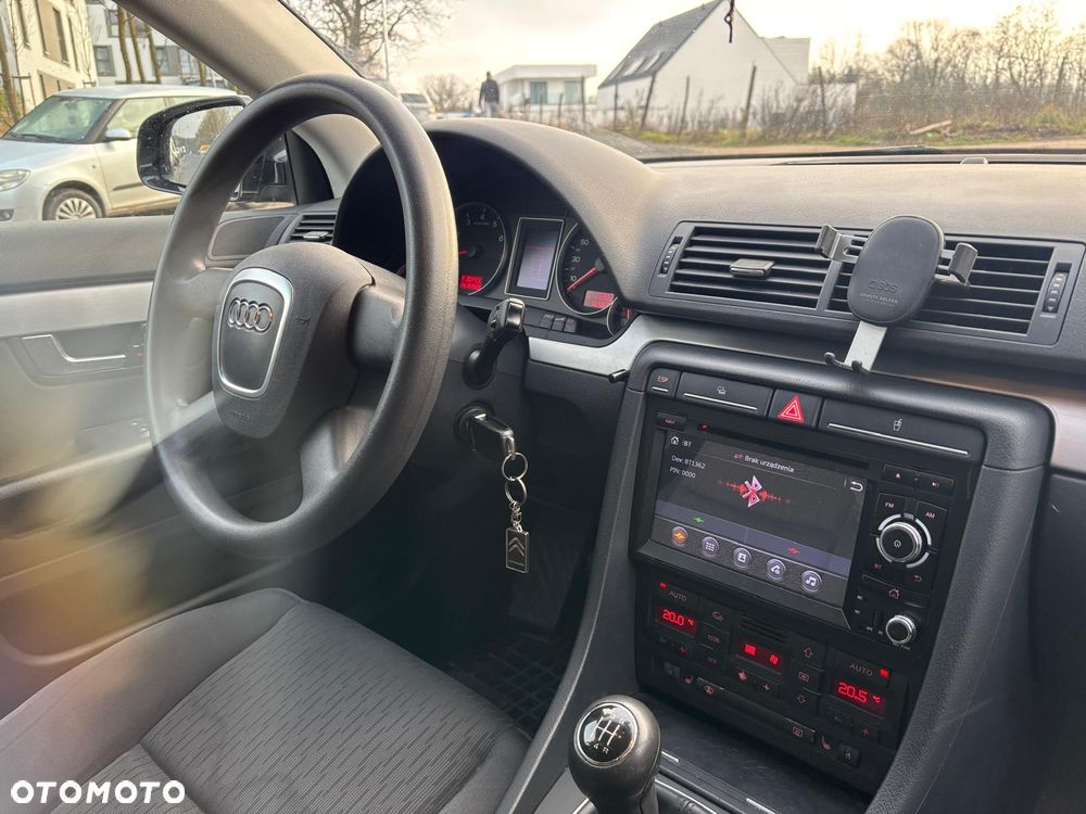 Audi A4 Limousine 1.8T - 21