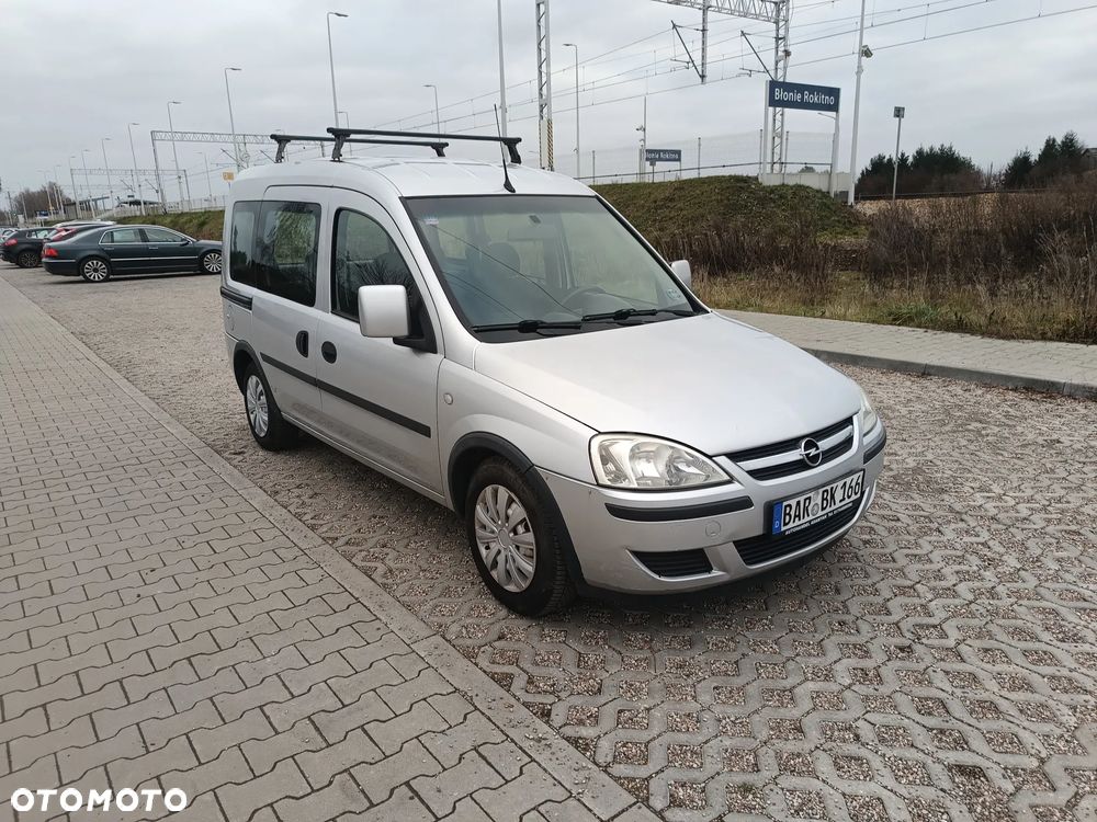 Opel Combo Tour - 4