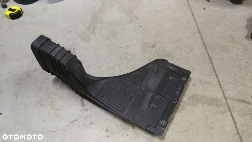 Wlot łapacz powietrza dolot 28210-2t700 1.7 CRDi Kia Optima III 10- - 3