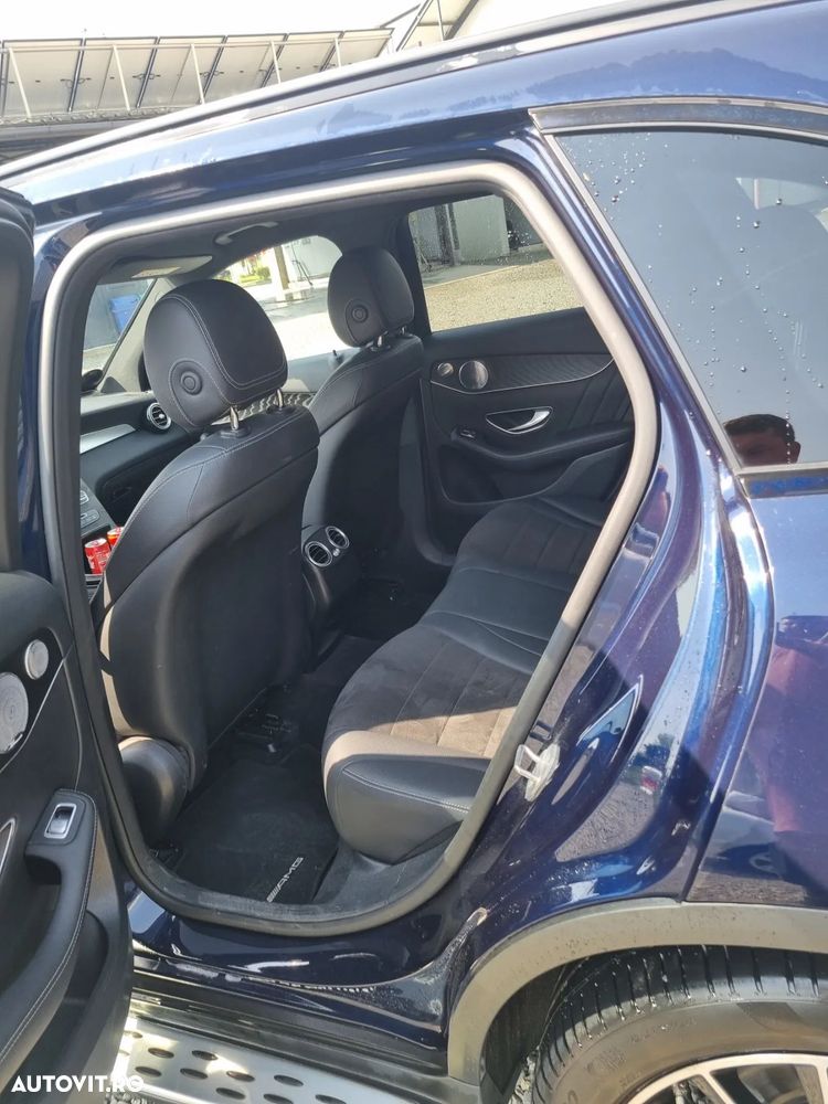 Mercedes-Benz GLC - 21