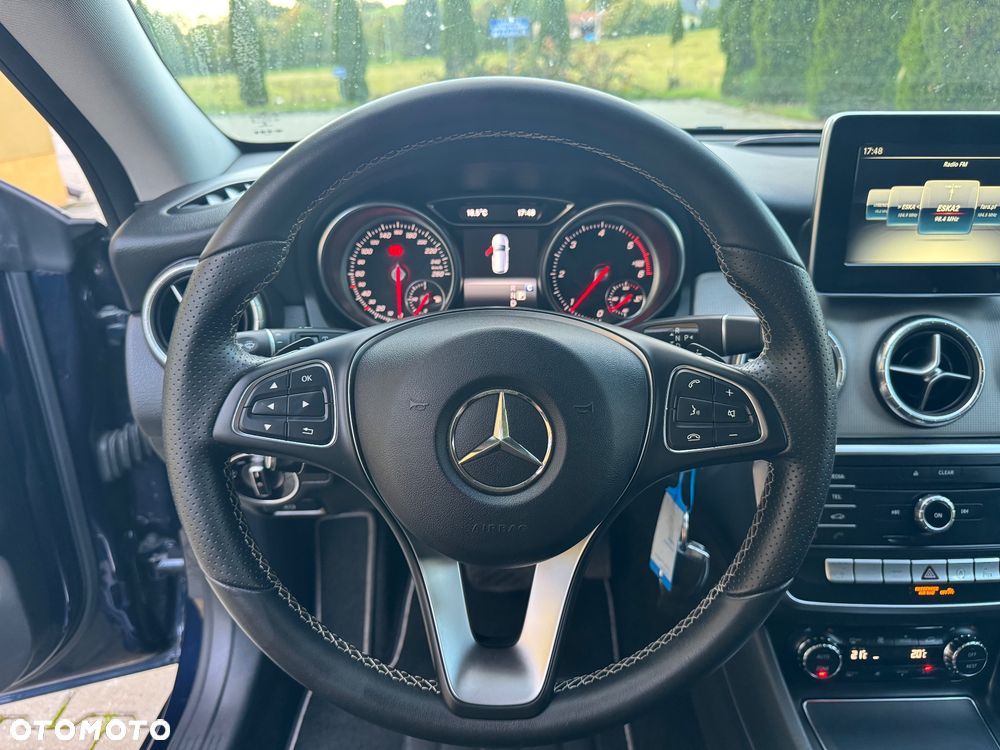 Mercedes-Benz CLA 180 d 7G-DCT Peak Edition - 18