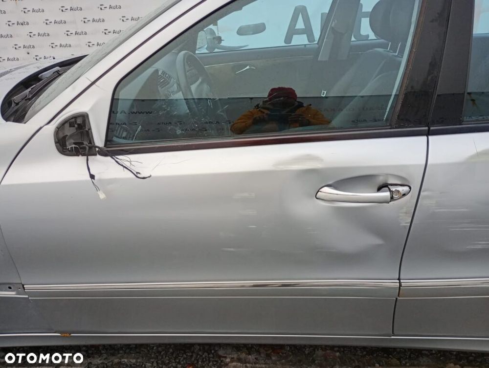 Mercedes-Benz Klasa E 220 CDI Avantgarde DPF - 20