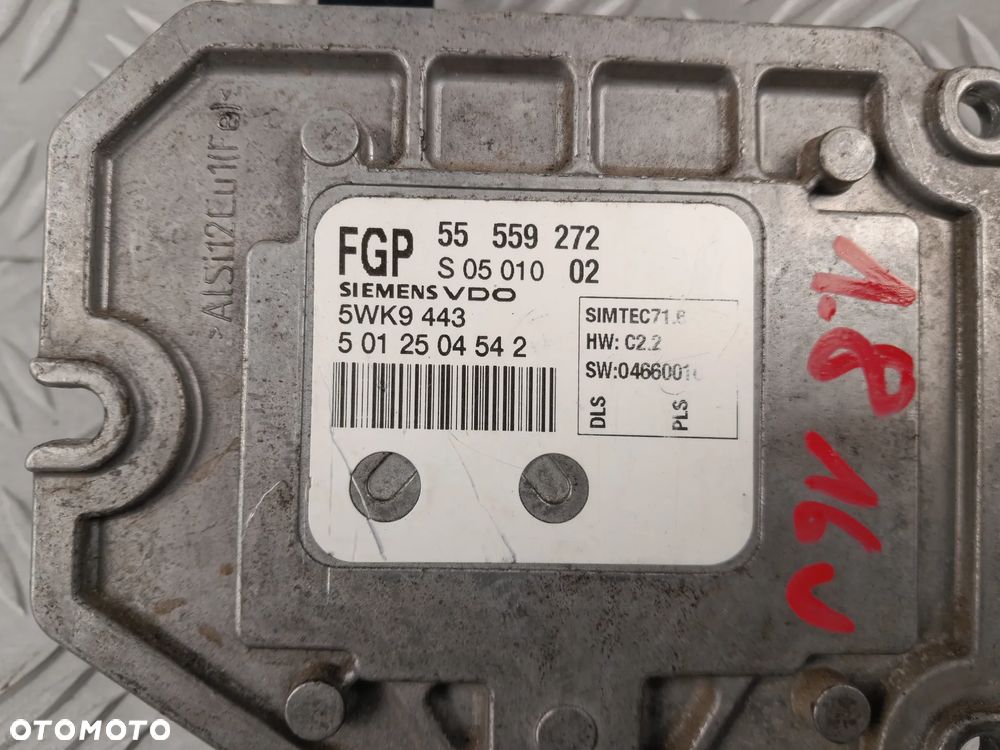 Sterownik silnika OPEL Astra H 04-14r. 1.8 16v 55559272 - 4