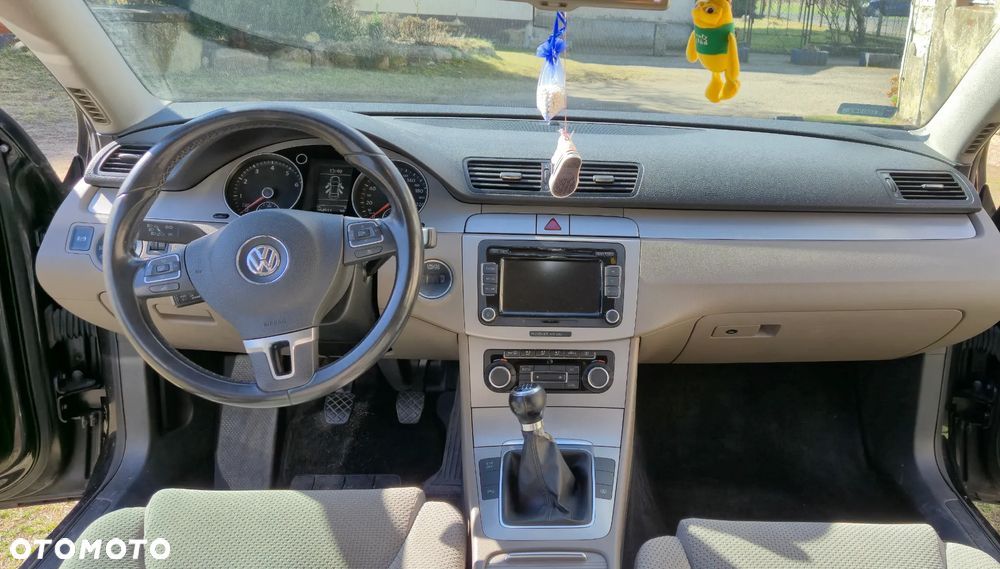 Volkswagen Passat 1.8 TSI Comfortline - 10